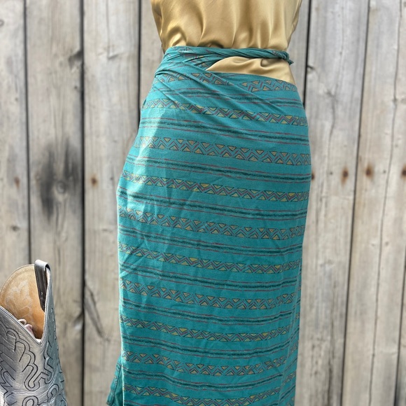 SOUTHWESTERN GREEN PATTERNED COTTON WRAP SKIRT SIZE SM-LG GREAT FOR BEACH - Picture 10 of 14